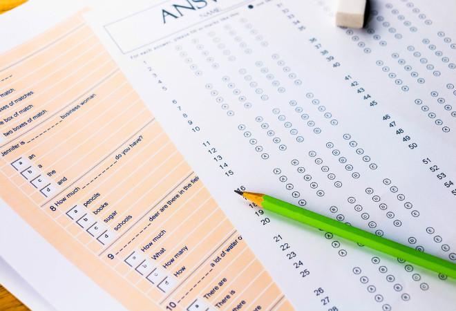 公開テストとの違いは?