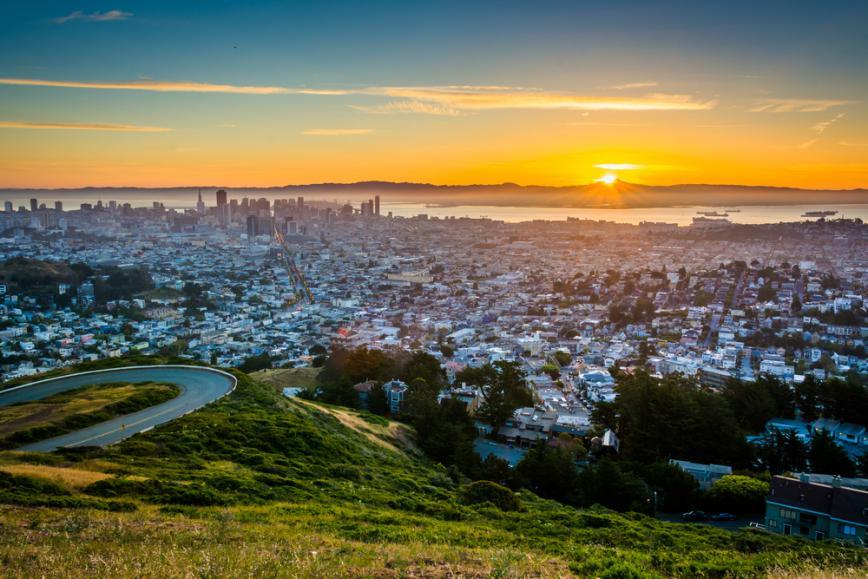انظر إلى مدينة سان فرانسيسكو! الآن يمكنك مشاهدة المنظر بنفسك!