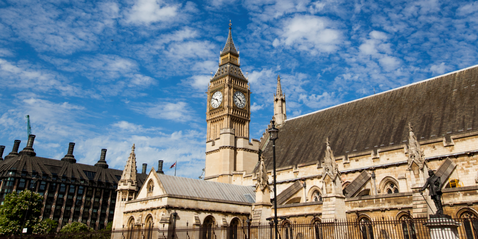 Londra Central (Yaz Kampı 14-17), İngiltere — Kaplan Londra Central (Yaz Kampı 14-17) kampüsü ve şehir kareleri 2/8