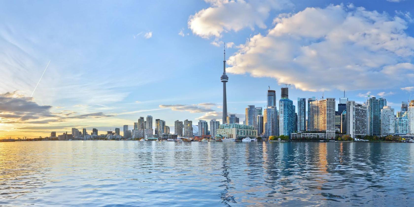 Toronto, Kanada — Kaplan Toronto kampüsü ve şehir kareleri 2/8