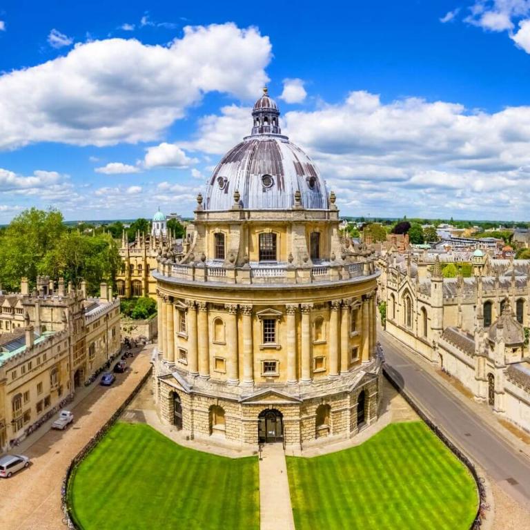 English school in Oxford