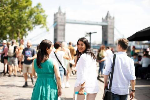 30+ tower bridge