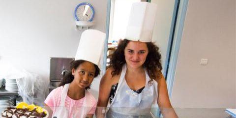 summer camp activity cooking premium plus