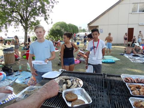 kaplan-alpadia-activity-montreux-bbq