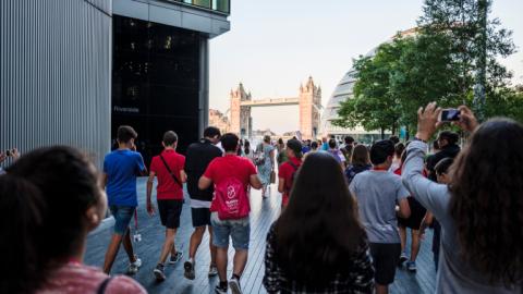 Londra City (Yaz Kampı 13-17), İngiltere — Kaplan Londra City (Yaz Kampı 13-17) kampüsü ve şehir kareleri 5/8