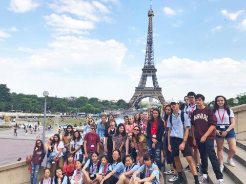 Paris-Passy (Yaz Kampı 13-17), Fransa — Kaplan Paris-Passy (Yaz Kampı 13-17) kampüsü ve şehir kareleri 8/8