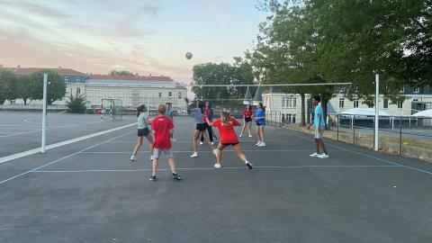 Paris-Passy (Yaz Kampı 13-17), Fransa — Kaplan Paris-Passy (Yaz Kampı 13-17) kampüsü ve şehir kareleri 4/8