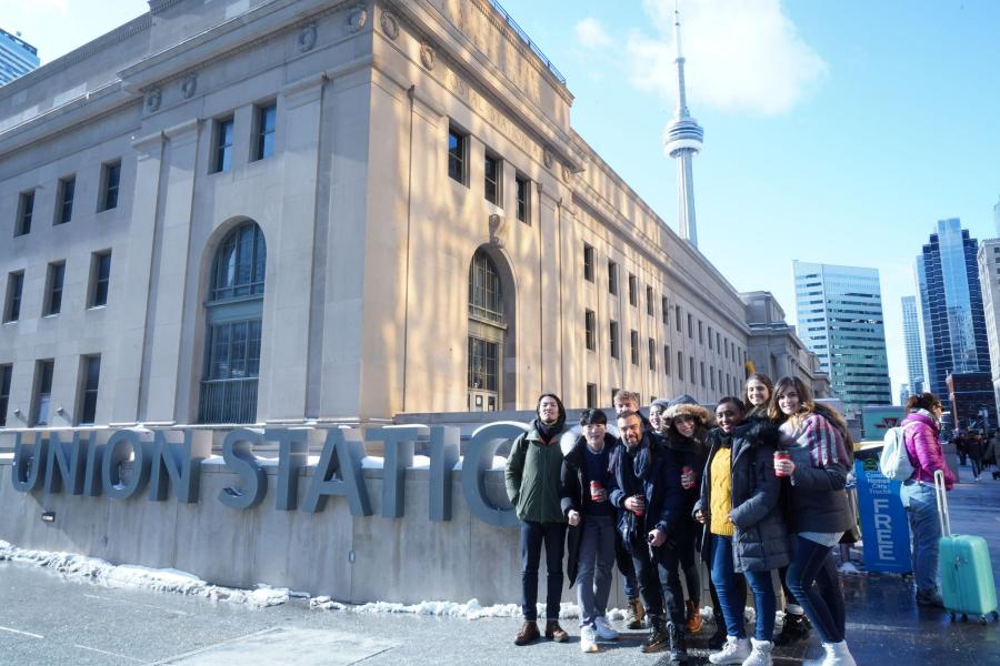 Toronto, Kanada — Kaplan Toronto kampüsü ve şehir kareleri 3/8