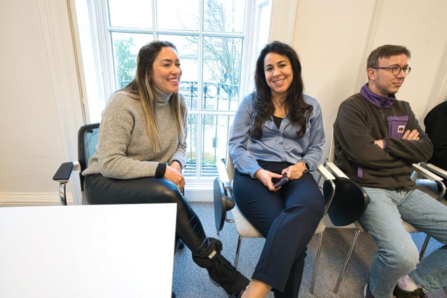 Londra 30+, İngiltere — Kaplan Londra 30+ kampüsü ve şehir kareleri 8/8