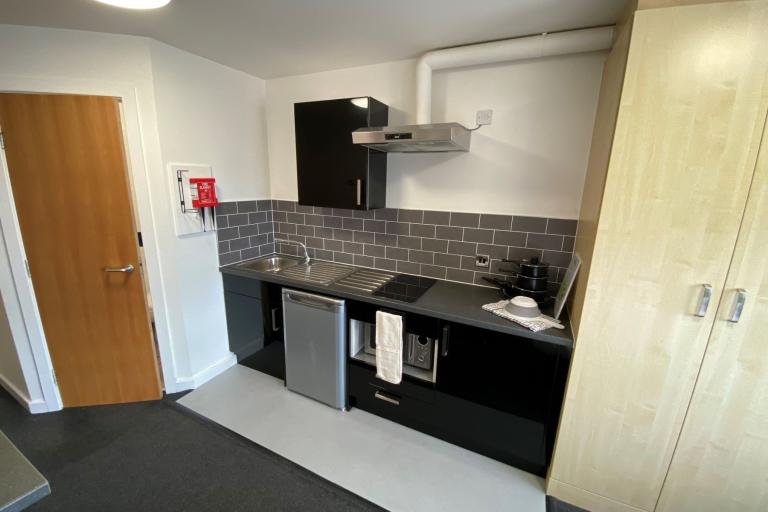 Kaplan student accommodation in Manchester - Sir Charles Grove Hall Studio 2