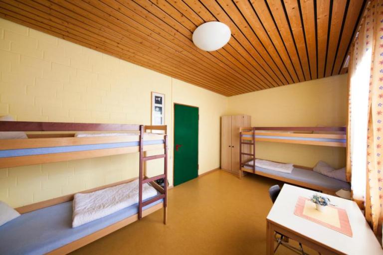 kaplan-alpadia-frankfurt-summer-camps-accommodation-gallery