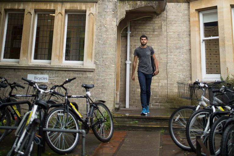Kaplan social activities in Cambridge - Bike Ride