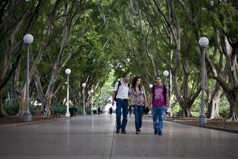 Kaplan social activities in Sydney - Walking