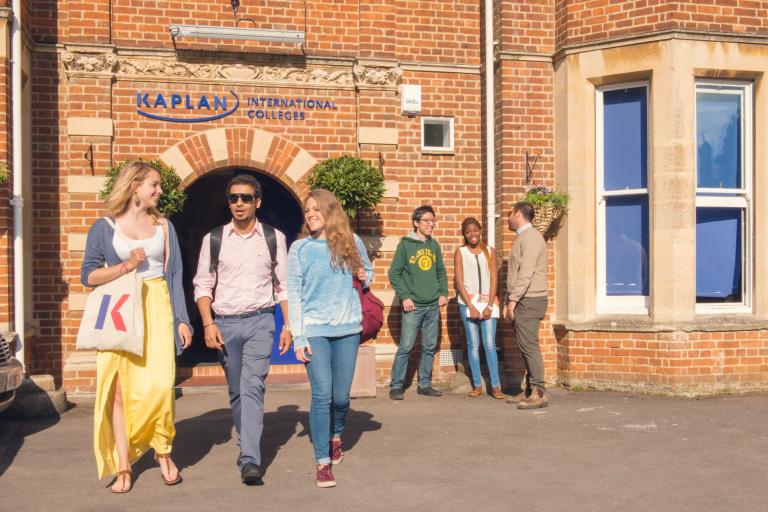 Kaplan English School Oxford - Photo Gallery 10