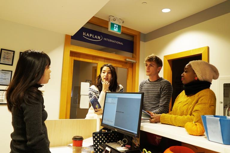 Kaplan English School Toronto - Photo Gallery 14