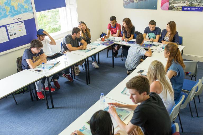 Kaplan English School Torquay - Photo Gallery 12