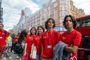 students visiting london