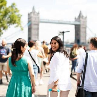 30+ tower bridge