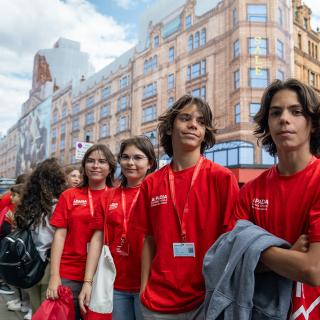 students visiting london