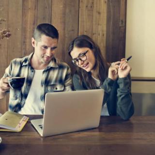 Couple on the computer